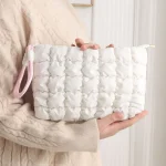 Cute Puffer Quilted Makeup Bag Cosmetic Bag Puffy Travel Toiletry Pouch Checkered Zipper Bag Makeup Organizer Bag for Woemn Girl